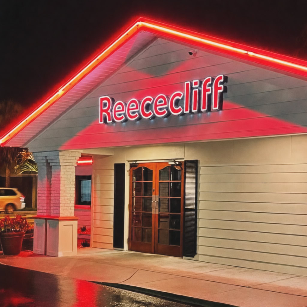 Reececliff Family Diner exterior at night